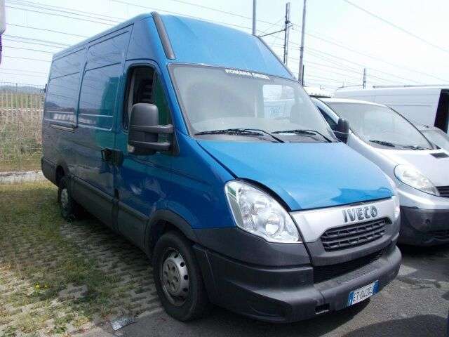 Furgone autocarro IVECO 35S14 METANO - Photo 1