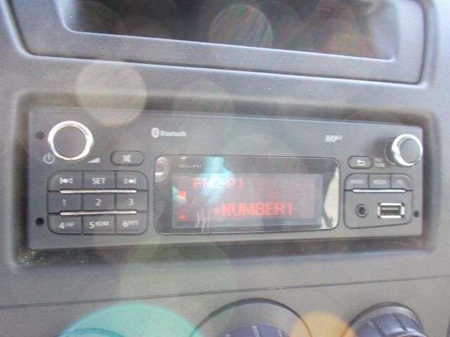 Camion isotermico < 3.5t RENAULT MASTER - Photo 10